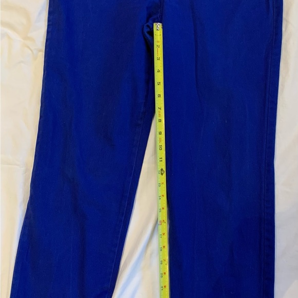 Gloria Vanderbilt | 12 | Blue denim straight leg high waisted jeans - Picture 5 of 8